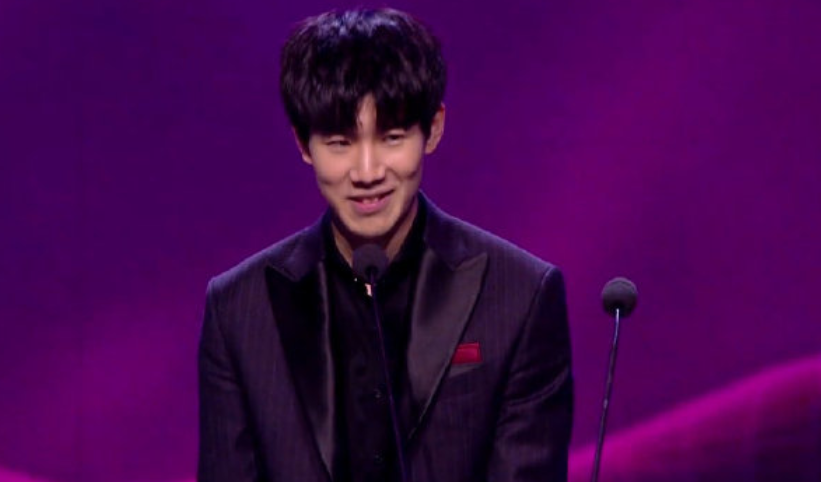 T1 3：2 KT 夺得2025全球总决赛冠军