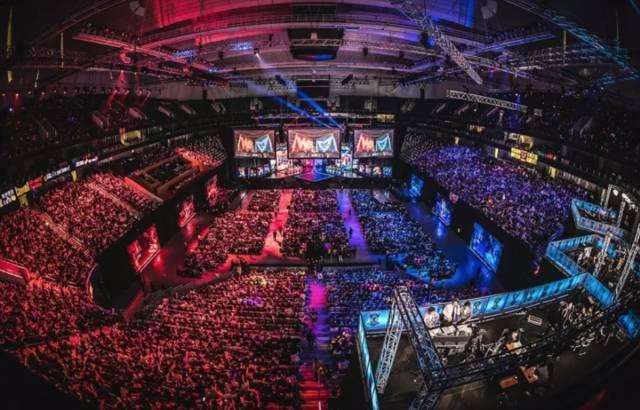 LPL快讯：Ale怒斥RNG粉丝为“皇军”，LNG俱乐部就此微博道歉